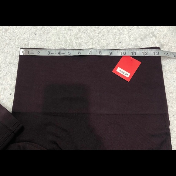 SPANX Look At Me Now Seamless Leggings Burgundy XL - New in bag - Picture 4 of 9
